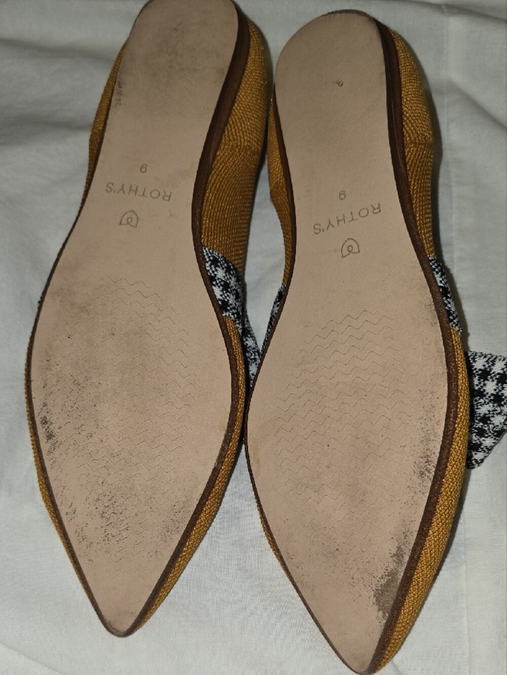 Women’s RothyMustard Yellow Pointed Toe Flats with Black & White Houndstooth Bow - Picture 4 of 6